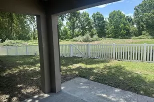 515 Scarlet Maple Ct, Plant City, FL 33563 - Photo 11