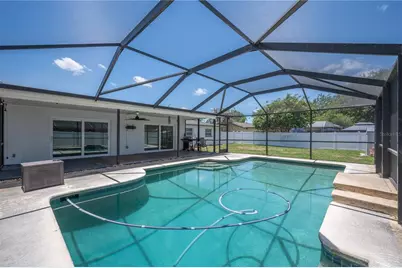 528 S Larry Circle, Brandon, FL 33511 - Photo 35