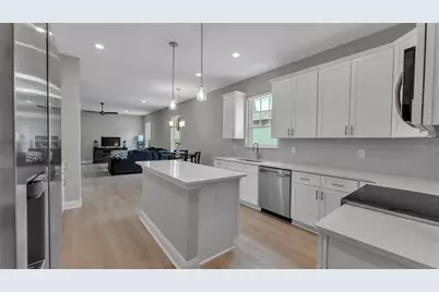 1221 King Avenue, Lakeland, FL 33803 - Photo 13