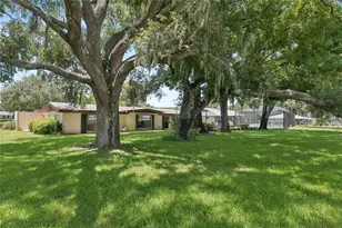1210 W Lake Hamilton Dr, Winter Haven, FL 33881 - Photo 29