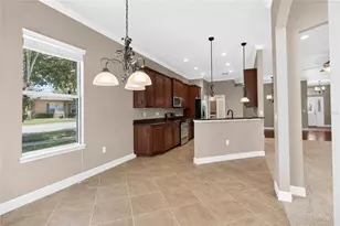 1105 Stoney Creek Blvd, Lakeland, FL 33811 - Photo 9