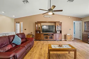 8675 Tom Costine Rd, Lakeland, FL 33809 - Photo 9