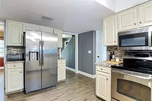 3465 Jamie St, Mulberry, FL 33860 - Photo 9