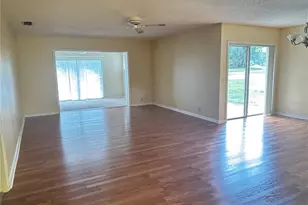 374 Troon Ct, Winter Haven, FL 33884 - Photo 3