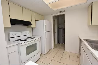 1019 Buccaneer Drive, Lakeland, FL 33801 - Photo 3