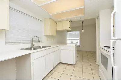 1019 Buccaneer Drive, Lakeland, FL 33801 - Photo 5