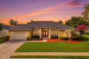 2280 Chesterfield Cir, Lakeland, FL 33813 - Photo 3