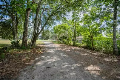2210 D R Bryant Rd, Lakeland, FL 33810 - Photo 13