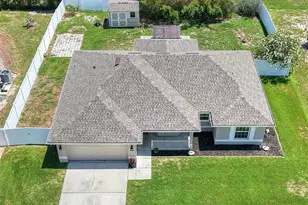 1590 Doves View Cir, Auburndale, FL 33823 - Photo 43