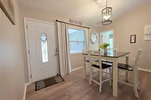 2258 Silver Re Dr, Lakeland, FL 33810 - Photo 5