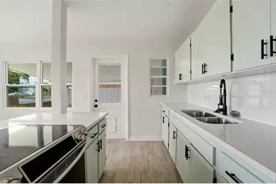 4216 60th Street W, Bradenton, FL 34209 - Photo 9