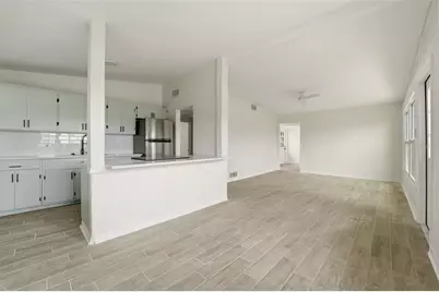 4216 60th Street W, Bradenton, FL 34209 - Photo 3