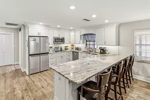 2018 High Glen Ct N, Lakeland, FL 33813 - Photo 11