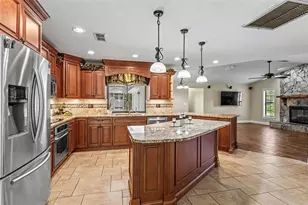 1428 N Timberidge Loop, Lakeland, FL 33809 - Photo 13