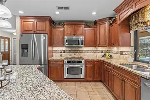1428 N Timberidge Loop, Lakeland, FL 33809 - Photo 17