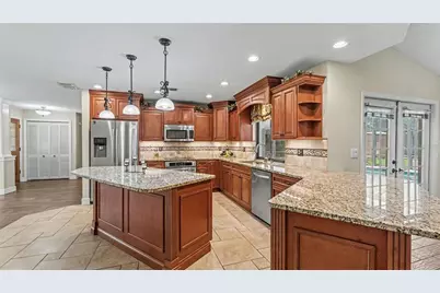 1428 N Timberidge Loop, Lakeland, FL 33809 - Photo 15