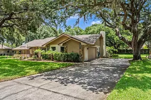 1428 N Timberidge Loop, Lakeland, FL 33809 - Photo 5