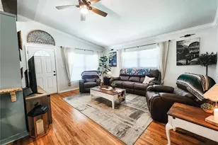 1023 Bonnie Dr, Lakeland, FL 33803 - Photo 3