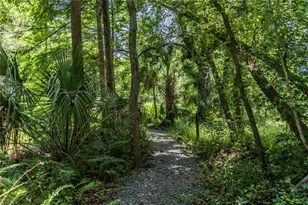 7375 Millbrook Oaks Dr, Lakeland, FL 33813 - Photo 17