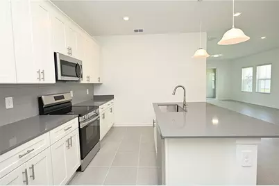 4251 Curacao Place, Kissimmee, FL 34758 - Photo 5