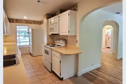 912 Lake Jessie Drive, Winter Haven, FL 33881 - Photo 7