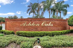 881 Ashton Oaks Cir, Lakeland, FL 33813 - Photo 3