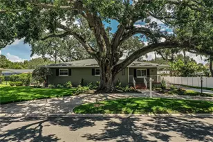 1522 Del Crest Pl, Lakeland, FL 33803 - Photo 1