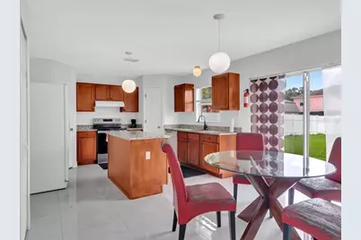 8294 Settlers Creek Loop, Lakeland, FL 33810 - Photo 13