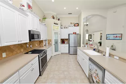 2356 Lake James Way, Lakeland, FL 33810 - Photo 11