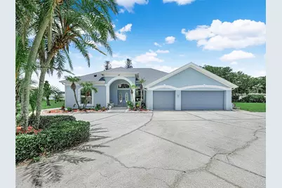 118 W Juliana Way, Auburndale, FL 33823 - Photo 1