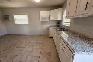 110 Forest Ave, Davenport, FL 33837 - Photo 3