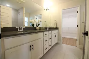 1242 Dorothy St, Lakeland, FL 33815 - Photo 17