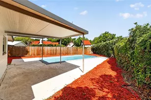 1303 NE Stately Oaks Dr NW, Winter Haven, FL 33881 - Photo 59