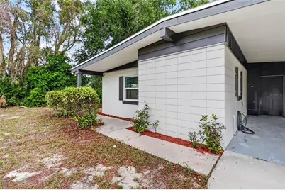 1303 NE Stately Oaks Drive NW, Winter Haven, FL 33881 - Photo 3