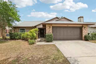 6540 Foxmoor Dr, Zephyrhills, FL 33542 - Photo 1