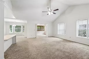 6540 Foxmoor Dr, Zephyrhills, FL 33542 - Photo 9