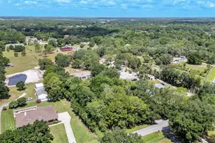 29 Lake Arrowhead Dr, Winter Haven, FL 33880 - Photo 9