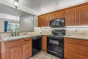 29 Lake Arrowhead Dr, Winter Haven, FL 33880 - Photo 29