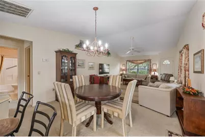 4918 Pleasant Hollow Trail, Lakeland, FL 33811 - Photo 3