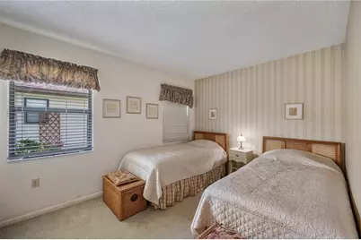 4918 Pleasant Hollow Trail, Lakeland, FL 33811 - Photo 11