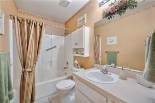 4918 Pleasant Hollow Trail, Lakeland, FL 33811 - Photo 13
