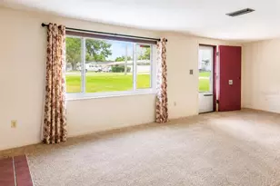205 E Jersey Ave, Brandon, FL 33510 - Photo 11