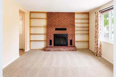 205 E Jersey Avenue, Brandon, FL 33510 - Photo 13