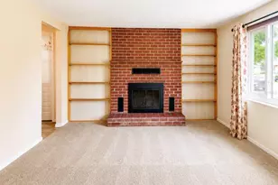 205 E Jersey Ave, Brandon, FL 33510 - Photo 13