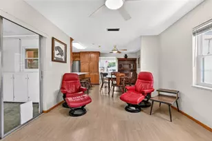 6739 Farris Dr, Lakeland, FL 33811 - Photo 15