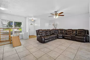 54 Lake Link Cir SE, Winter Haven, FL 33884 - Photo 11