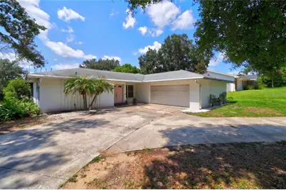 54 Lake Link Circle SE, Winter Haven, FL 33884 - Photo 1