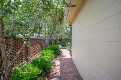 2012 Seminole Trail, Lakeland, FL 33803 - Photo 47