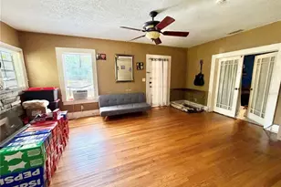 428 S 14th St, Haines City, FL 33844 - Photo 9