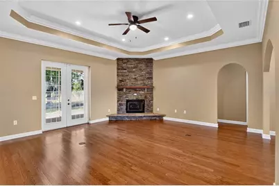 5704 Lake Victoria Drive, Lakeland, FL 33813 - Photo 5
